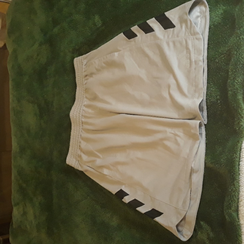 ADIDAS, Men's Grey, black, Basketball shorts, Gently used like new, size L